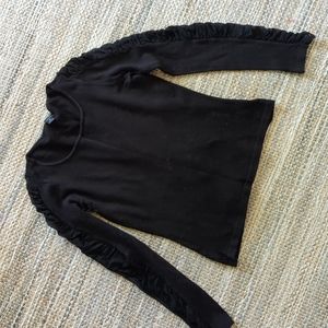 Black soft sweater with mesh ruffles/ruching